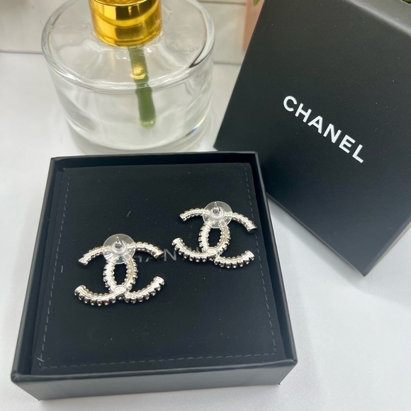 CHANEL XL Silver Crystal Interlocking CC Logo Stud Earrings - Picture 5 of 8